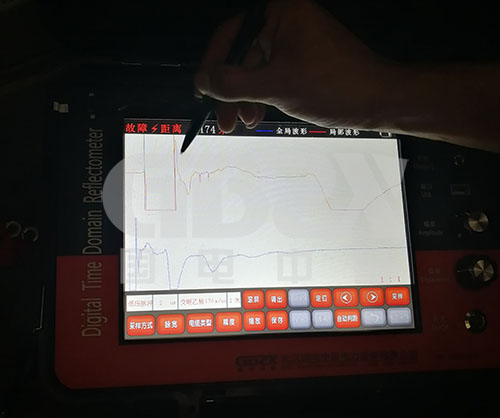 現場使用ZX-A10電纜故障測試儀 現場使用ZX-A10電纜故障測試儀